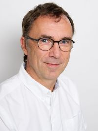 Lutz Krüger-Ruda / Kinderneurologe